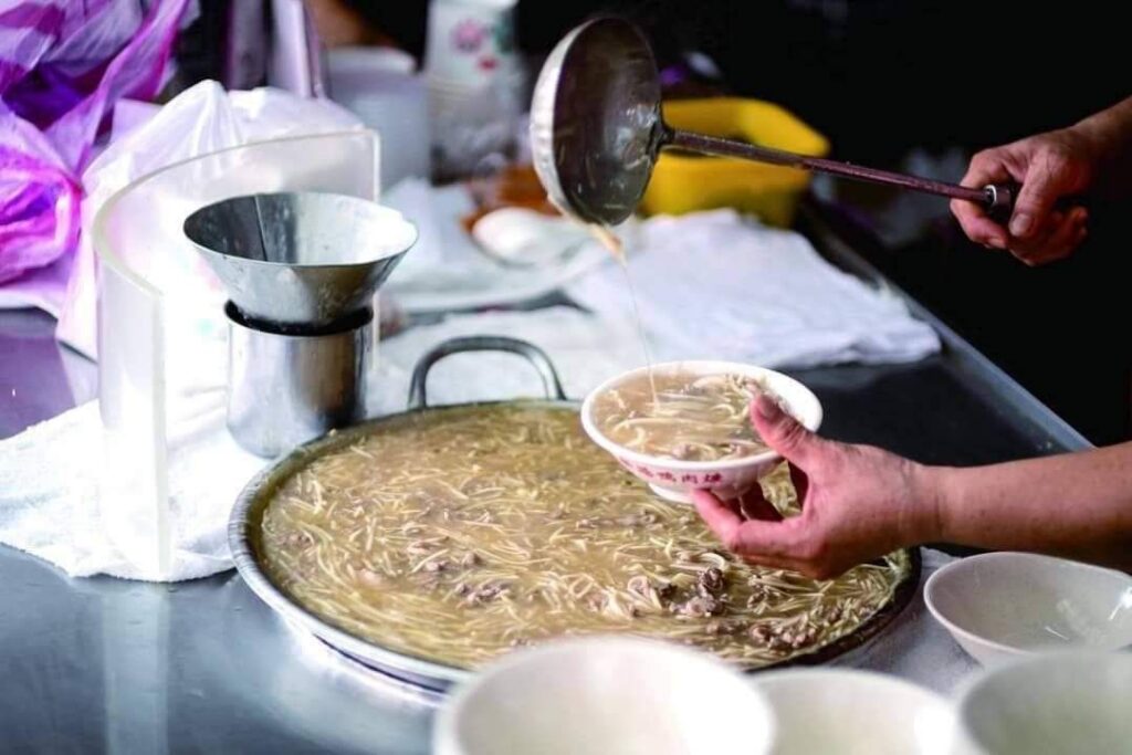 新港生炒鴨肉羹